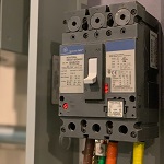 IndustrialCircuitBreaker
